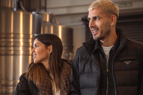 Paredes recorrió la Bodega Barberis y presentó su vino en el Hilton Foto: Bodega Barberis