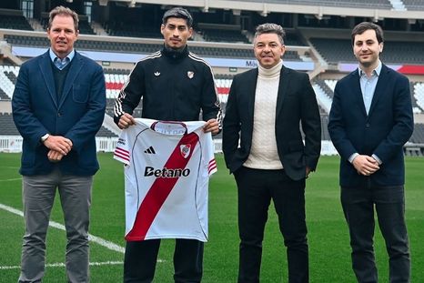 Juan Portillo fue anunciado como jugador de River Plate. Juan Portillo fue anunciado como jugador de River Plate.