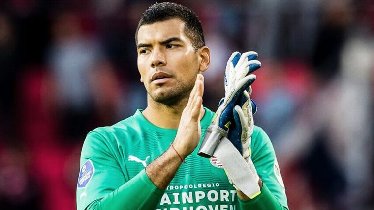 En el PSV, Walter Benítez ya alzó tres trofeos Foto: Selección Argentina