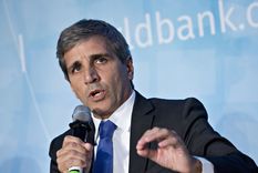 En los últimos días, Luis Caputo acompañó al equipo económico de Javier Milei en su recorrida por Estados Unidos Foto: Andrew Harrer/Bloomberg