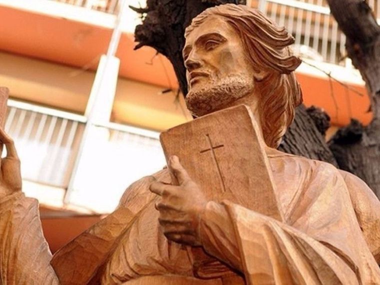 La imagen del Patrón Santiago, esculpida por la hermana Marta Moroder.