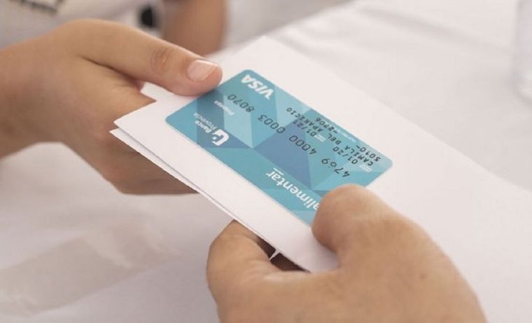 La Tarjeta Alimentar garantiza el acceso a la canasta básica alimentaria. Foto: Archivo La Tarjeta Alimentar garantiza el acceso a la canasta básica alimentaria. Foto: Archivo