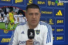 El presidente de Boca le pidió permiso a Gago, entró al vestuario y, con un monólogo corto, apuntó a tocar el orgullo del plantel. Foto: Captura de TV y EFE