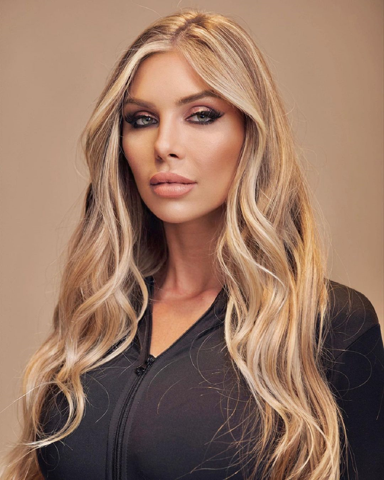 Romina Malaspina luce un catsuit entallado al cuerpo y derrite la red Romina Malaspina es una presentadora de televisión, influencer y modelo argentina. Foto: Instagram @rominamalaspina