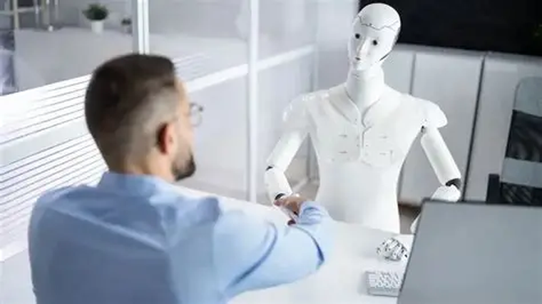 La inteligencia artificial, la robótica, los gemelos digitales y la supervisión humana convivirán en ecosistemas. La inteligencia artificial, la robótica, los gemelos digitales y la supervisión humana convivirán en ecosistemas.