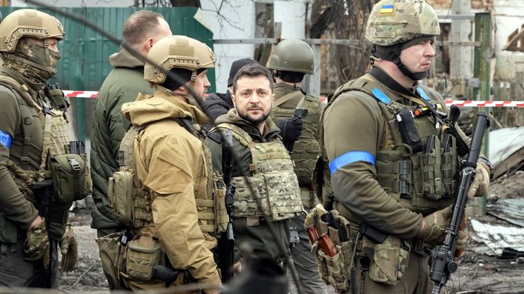 Zelenski sigue con un discurso muy firme. Foto: APNews.