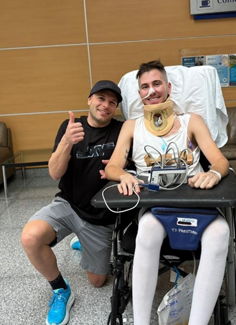 Juan Cruz Yacopini recibió la visita de su copiloto, Dani Oliveras