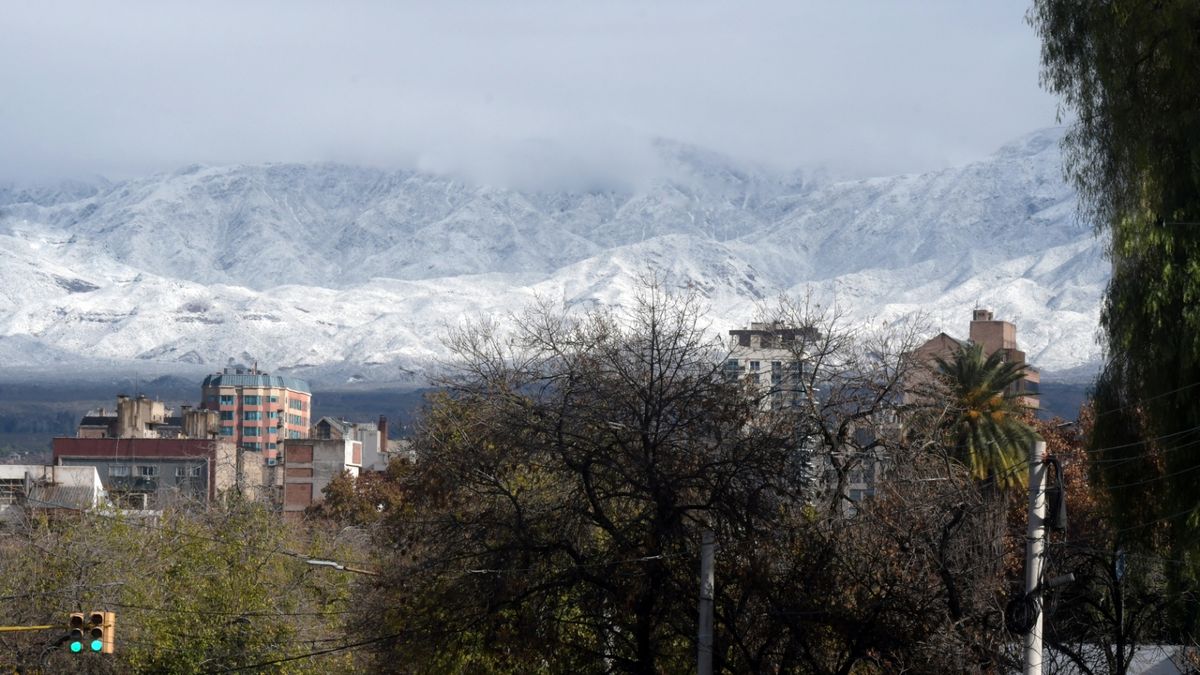 Pronóstico para el Día del Padre: Zonda y nevadas intensas en la ...