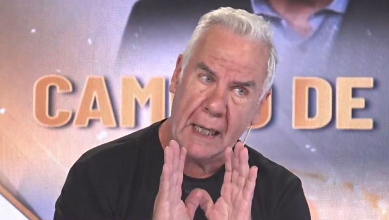 El conductor realizó un fuerte descargo. Foto: Captura de pantalla/ América TV