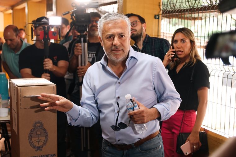 Cornejo ya felicitó a Milei Foto: Santiago Tagua/MDZ