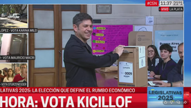 Votó Axel Kicillof en La Plata. Votó Axel Kicillof en La Plata.
