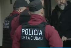 El revuelo judicial y mediático se intensificó en la puerta de la casa de la conductora de Telefe.