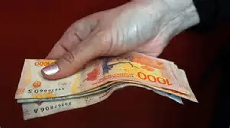 La última licitación del Tesoro tuvo un rollover cercano al 96%, evitando absorber pesos de más y dejando algo de liquidez en el mercado. La última licitación del Tesoro tuvo un rollover cercano al 96%, evitando absorber pesos de más y dejando algo de liquidez en el mercado.
