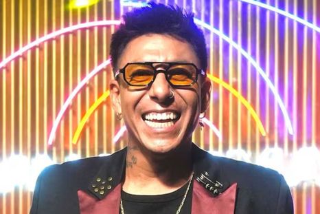 Sus compañeros no pudieron contener la risa ante la aparatosa caída de Brian Sarmiento. / Prensa Telefe Sus compañeros no pudieron contener la risa ante la aparatosa caída de Brian Sarmiento. / Prensa Telefe