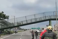 En algunos minutos, las autoridades cortarán las dos manos de la General Paz.