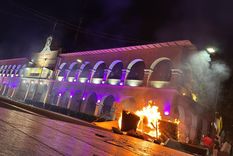 Lo que comenzó como una manifestación pacífica terminó con disturbios en el Palacio de Gobierno de Michoacán.