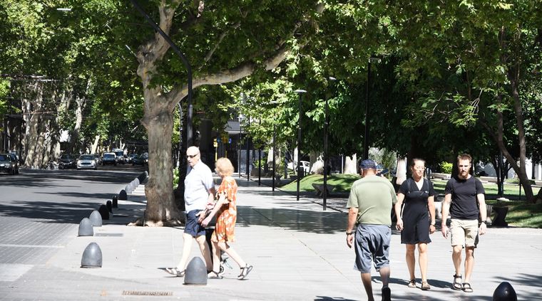 La temperatura máxima será de 33° Foto: ALF PONCE MERCADO / MDZ