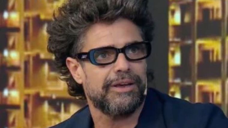 Así se ve Luciano Castro desde el centro de rehabilitación. / Captura TV