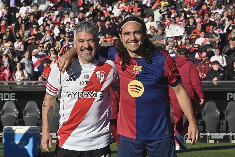 Ariel Ortega, autor del 2-0 de penal para River, junto a Juan Pablo Sorín. Ariel Ortega, autor del 2-0 de penal para River, junto a Juan Pablo Sorín.