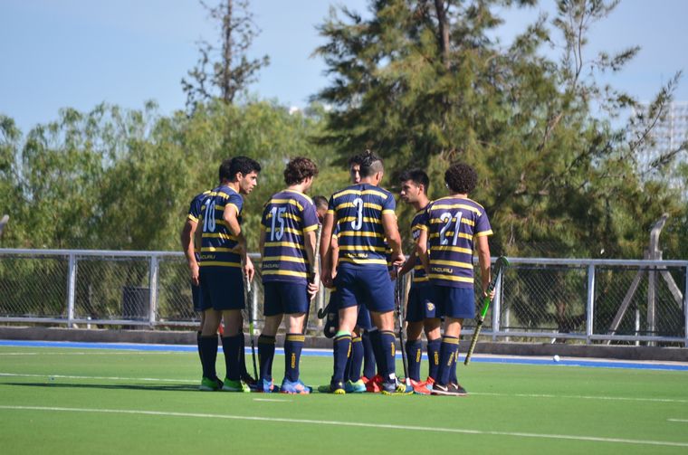 Tacurú Hockey Foto: Laura Zeier