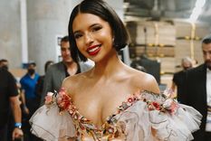 Ángela Aguilar conquistó con un coqueto look. Foto: ARCHIVO