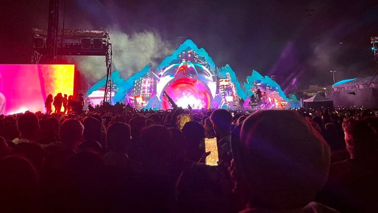 Instante del trágico recital. Foto: Latestly.