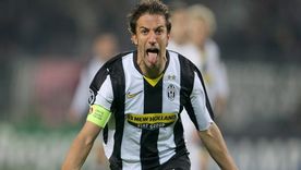 Alessandro Del Piero tuvo que elegir entre Boca y River, y terminó sorprendiendo con su respuesta. Foto: EFE Alessandro Del Piero tuvo que elegir entre Boca y River, y terminó sorprendiendo con su respuesta. Foto: EFE