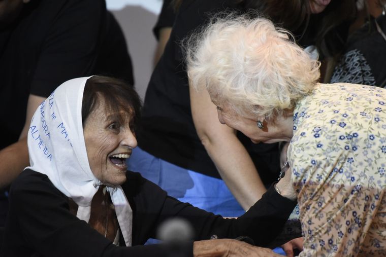 Las Abuelas de Plaza de Mayo anunciaron la restitución de la nieta 139 Foto: Juan Mateo Aberastain Zubimendi / MDZ