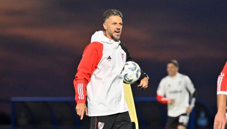 El DT esquivó la pregunta sobre nuevas incorporaciones. Foto: @RiverPlate