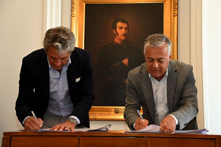 Juan Pazo y Alfredo Cornejo. Foto: Prensa Gobierno de Mendoza