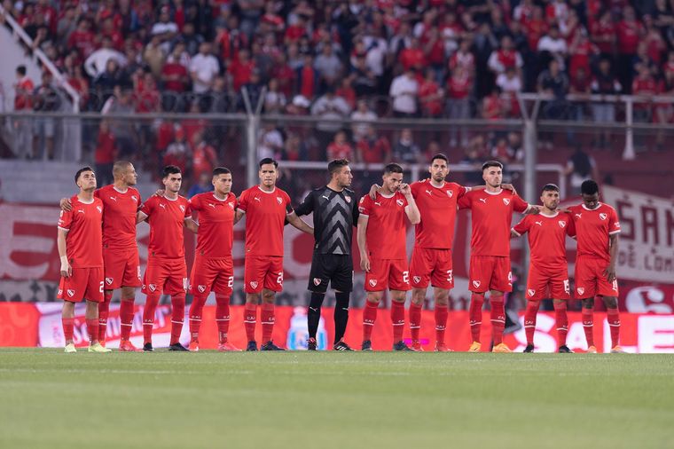 Varios jugadores de Independiente dejarán el club y dos referentes no seguirán.