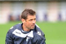 bizzarri: roberto carlos me pateaba cada tiro libre...