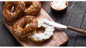 Sabor que enamora: receta de bagels con queso crema paso a paso. Sabor que enamora: receta de bagels con queso crema paso a paso.