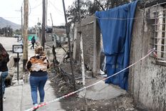 Algunos vecinos perdieron todo tras el incendio Foto: ALF PONCE MERCADO / MDZ