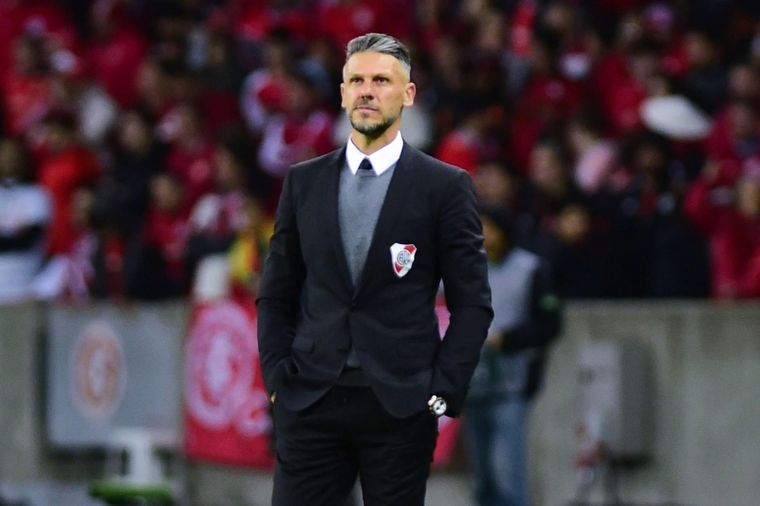 Demichelis explicó por qué Nacho Fernández fue suplente en River ante Inter de Porto Alegre Foto: EFE