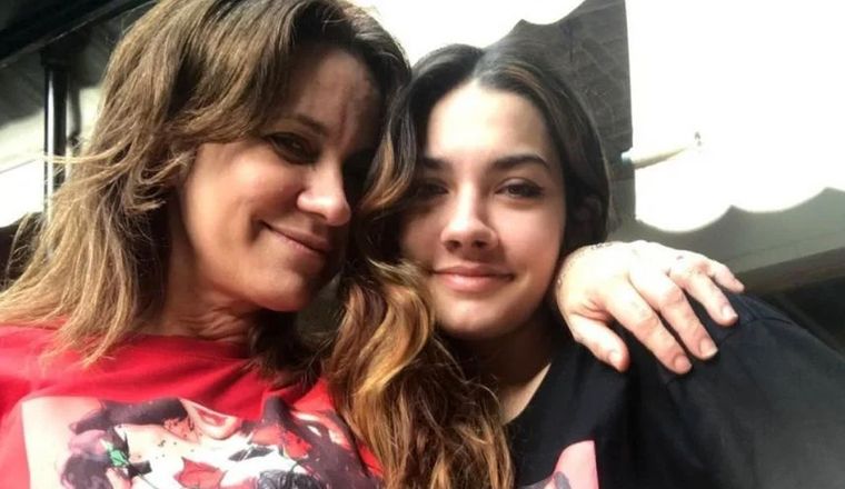 Nancy es toda una mamá babosa Duplaá exhibió con emoción el look de su hija