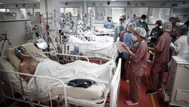 La demanda de atención de terapia intensiva no deja de crecer en Brasil. Foto: EPA