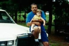 Robert Roberson fue condenado a la pena de muerte por el fallecimiento de su hija Nikki. Foto: BBC Robert Roberson fue condenado a la pena de muerte por el fallecimiento de su hija Nikki. Foto: BBC