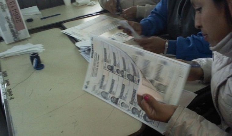 Los padrones peruanos tienen la foto identificatoria del votante