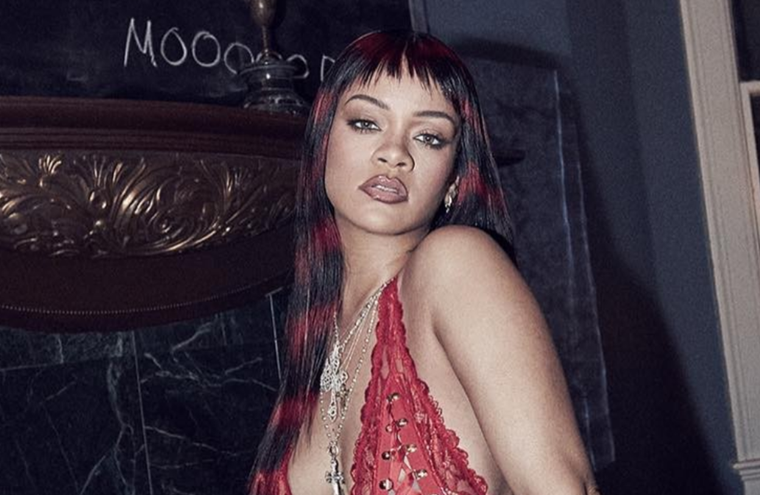 Rihanna siempre nos da cátedra de estilo sofisticado, extravagente y lleno de elegancia. Foto: instagram: badgalriri