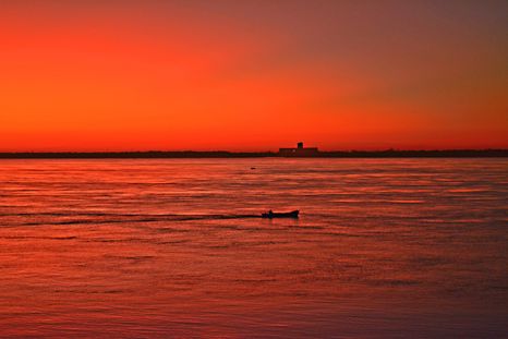 Un rincón correntino de playas, río y tradición que cada primavera y verano se convierte en un destino imperdible.