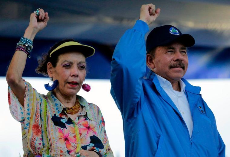 Rosario Murillo y Daniel Ortega son copresidentes de Nicaragua y controlan los 3 poderes del Estado.