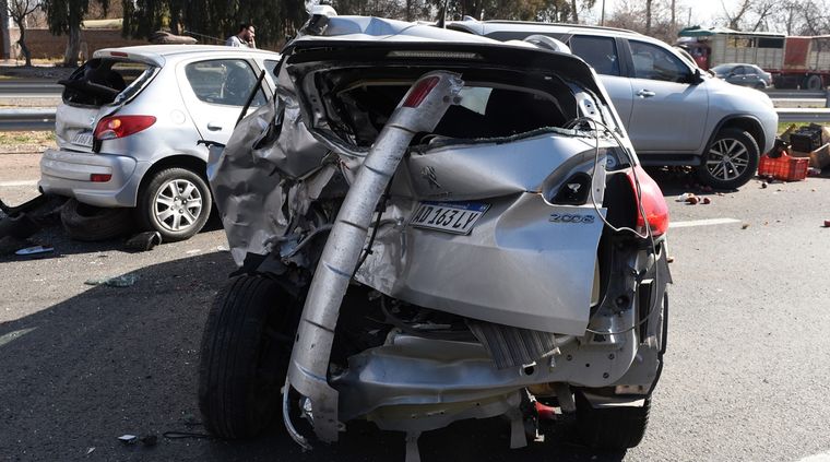 Impacto Se cree que el hombre sufrió un problema de salud y por eso chocó. Imagen ilustrativa. Foto: ALF PONCE / MDZ