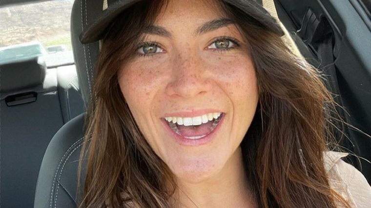 Isabelle Fuhrman Alza su voz Foto: Instagram - @isabellefuhrman