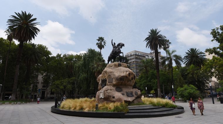 La tarde en Mendoza mostrará una leve mejora térmica, con una máxima prevista de 19°. La tarde en Mendoza mostrará una leve mejora térmica, con una máxima prevista de 19°.