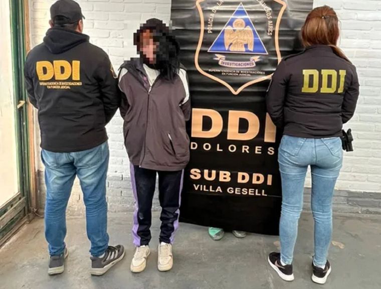 Detuvieron a una sospechosa por el crimen de una mujer en Villa Gesell