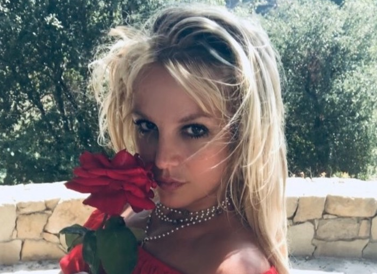 Britney Spears no deja de estar en el ojo de la tormenta.