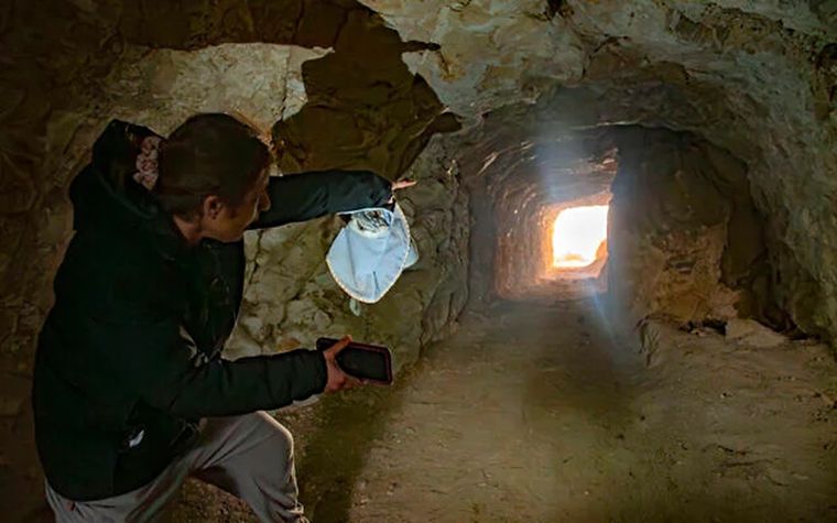 El túnel hallado cerca de Jerusalén tiene unos 50 metros de extensión y todavía desconcierta a los arqueólogos por su origen y su función.