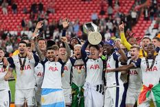 Tottenham ganó la Europa League tras vencer a Manchester United en San Mamés. Foto: EFE Tottenham ganó la Europa League tras vencer a Manchester United en San Mamés. Foto: EFE