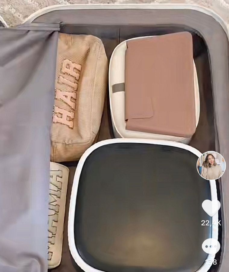 Esta lavadora entra perfectamente en una maleta y permite lavar en los viajes Foto: Captura de video